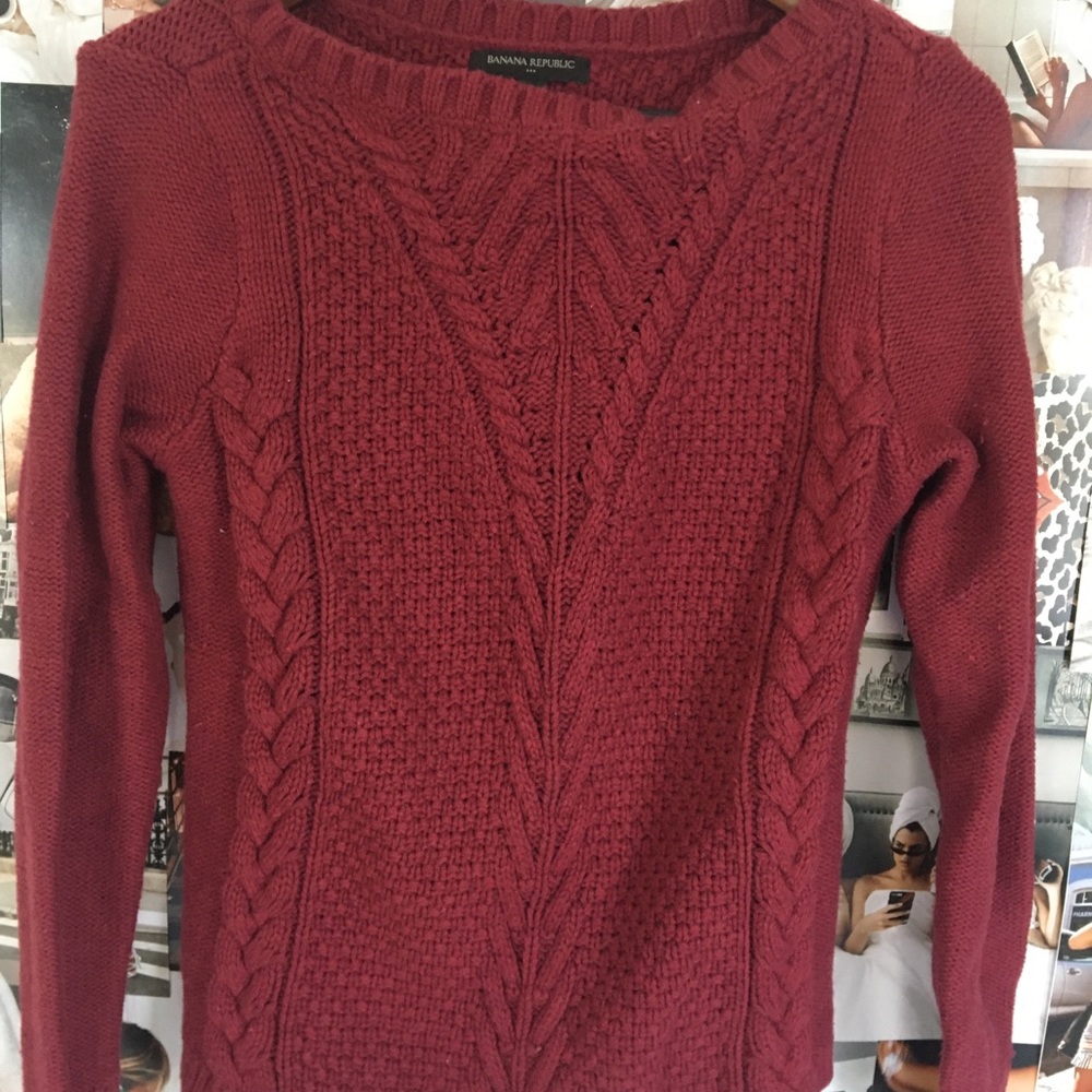 Maroon Banana Republic sweater